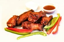 99¢ Wings on Wednesdays at Beef 'O' Brady's – Traditional or boneless wings are 99¢ each every Wednesday at Beef 'O' Brady's