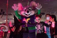 FREE 500 Bonus Tickets at Chuck E. Cheese in Costume (October) – Kids who visit in costume get 500 free Bonus Tickets, redeemable for prizes at the Prize Wall
