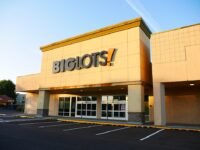Extra 50% Off ALL Halloween + Extra 75% Off Apparel Clearance at Big Lots (In-Store) – Take an EXTRA 50% off ALL Halloween items in-store — announced by Big Lots' official account