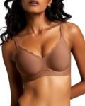 LEVAO Wireless Push-Up Jelly Bra – Wireless push-up with adjustable straps and hook-and-eye back closure.