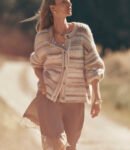 LOFT Striped Oversized Chunky Cardigan – Oversized chunky-knit silhouette with a classic stripe pattern